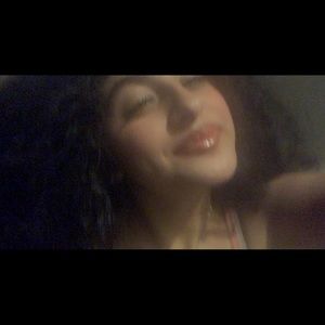 Meet your Posher, Gina